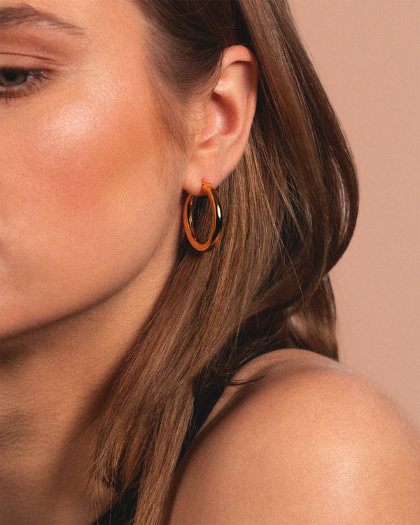 LOLA KÕRVARÕNGAD・KESKMINE