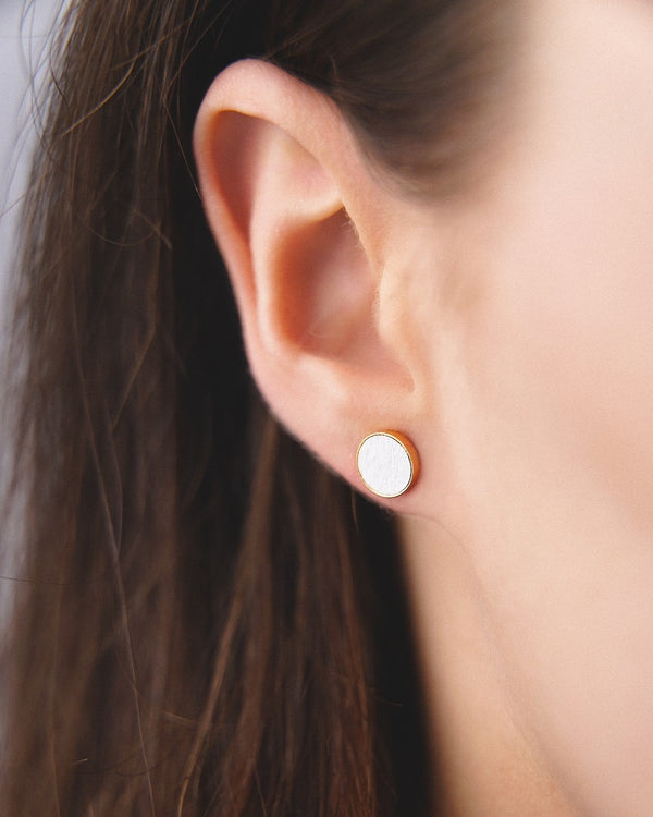 COSMIC PUIDUGA KÕRVARÕNGAD・LINNUTEE VALGE